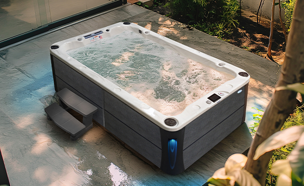 Deck Series Casagrande hot tubs for sale